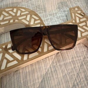 Stylish Black Sunglasses for Men/Women